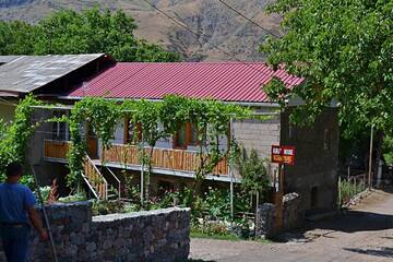 Фотографии Гостевой дом Guest House Aleksandre г. T'mogvi (Грузия) №3 Фото Гостевой дом Guest House Aleksandre г. T'mogvi 3